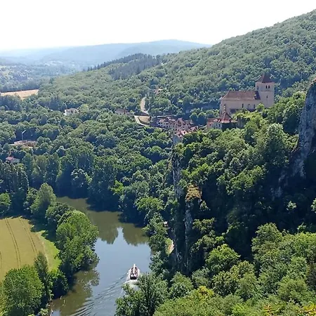 Marmite Et Traversin Bed & Breakfast Cenevieres