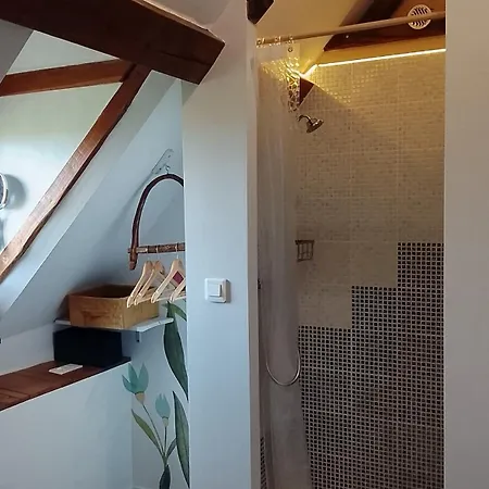 Marmite Et Traversin 3* Cenevieres